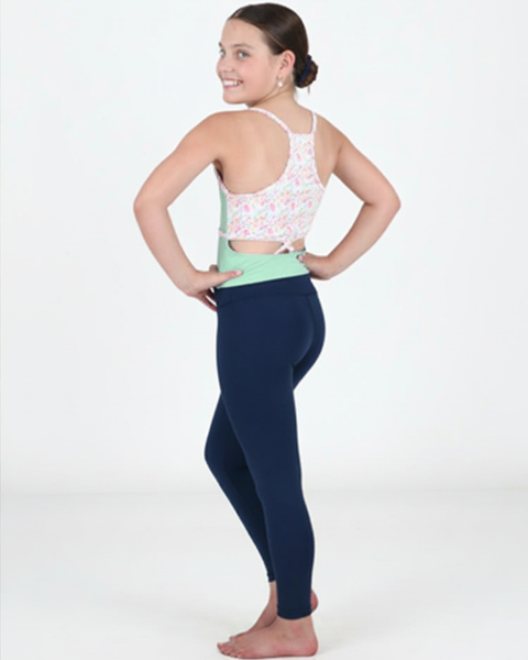 Oasis Mid Crop Adult