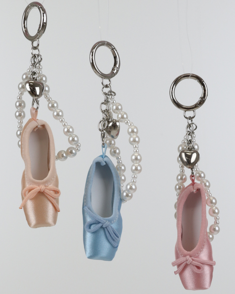 Pointe Shoe Keyring